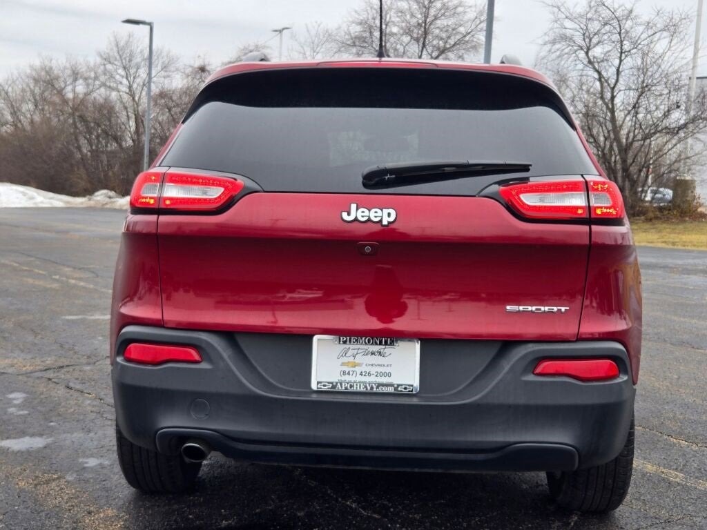 2017 Jeep Cherokee Sport