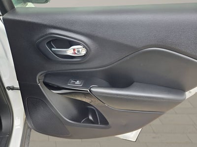 2021 Jeep Cherokee Altitude FWD