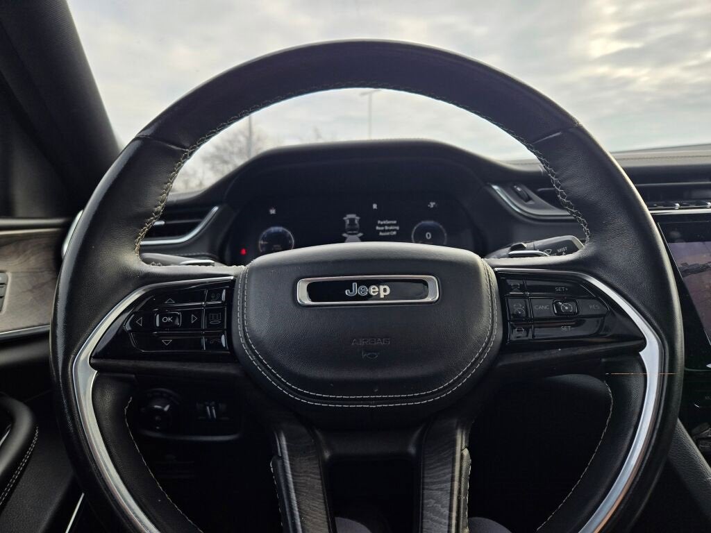 2022 Jeep Grand Cherokee Overland 4x4