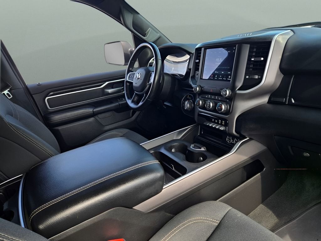 2020 RAM 1500 Big Horn Quad Cab 4x4 6'4" Box