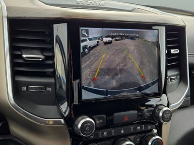 2020 RAM 1500 Laramie Crew Cab 4x4 5'7" Box