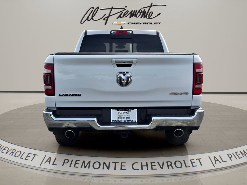 2020 RAM 1500 Laramie Crew Cab 4x4 5'7" Box