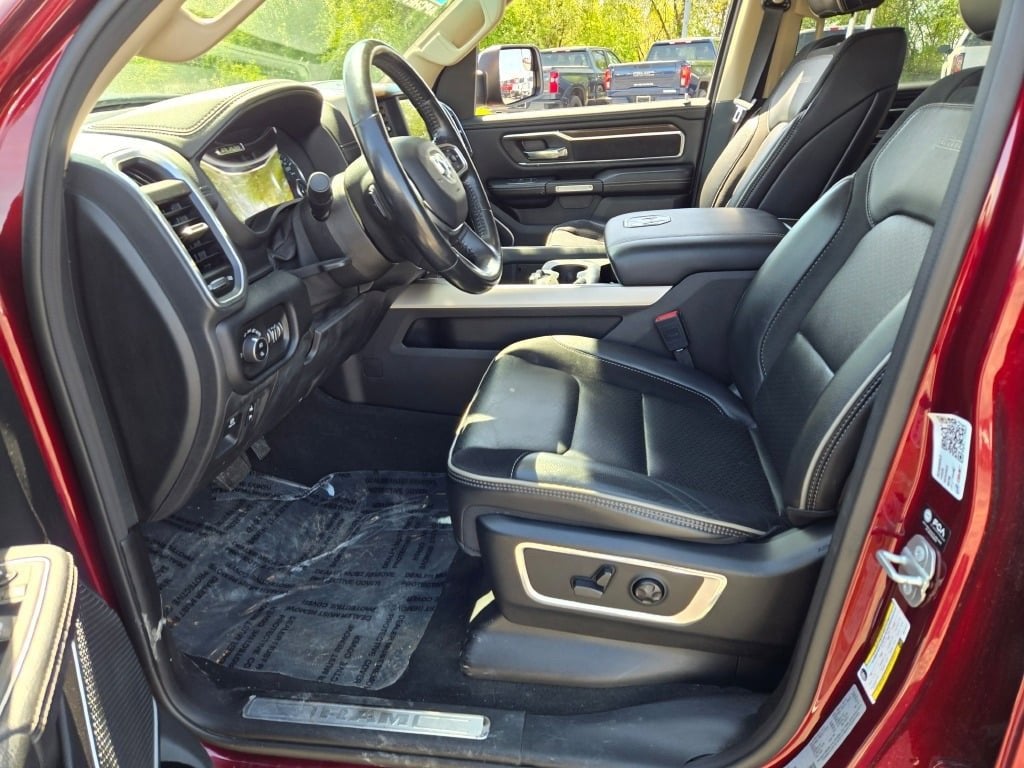 2021 RAM 1500 Laramie Crew Cab 4x4 5'7" Box