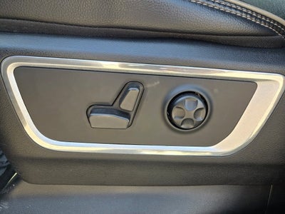 2021 RAM 1500 Laramie Crew Cab 4x4 5'7" Box