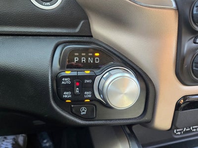 2021 RAM 1500 Laramie Crew Cab 4x4 5'7" Box