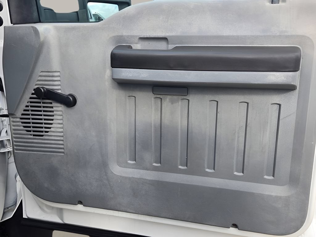2015 Ford Super Duty F-550 DRW XL