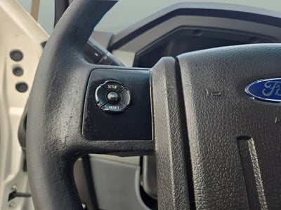 2015 Ford Super Duty F-550 DRW XL
