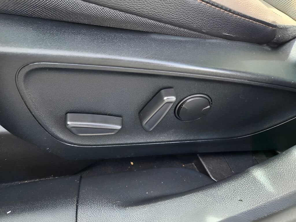 2022 Ford Escape SEL Hybrid