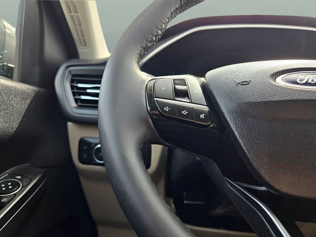 2022 Ford Escape SEL Hybrid