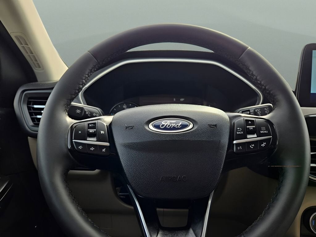 2022 Ford Escape SEL Hybrid