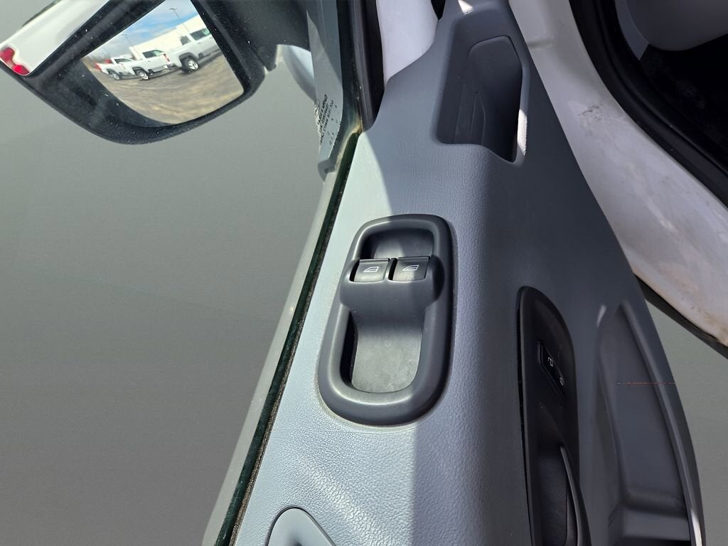 2017 Ford Transit-250 T-250 148 MD RF S