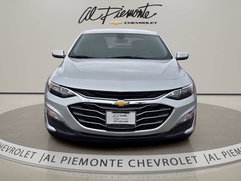 Used 2020 Chevrolet Malibu 1LT with VIN 1G1ZD5ST9LF045772 for sale in East Dundee, IL