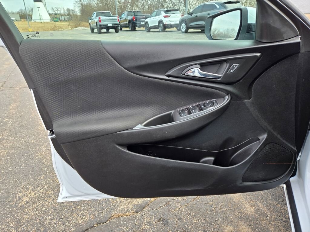 2024 Chevrolet Malibu 1LT