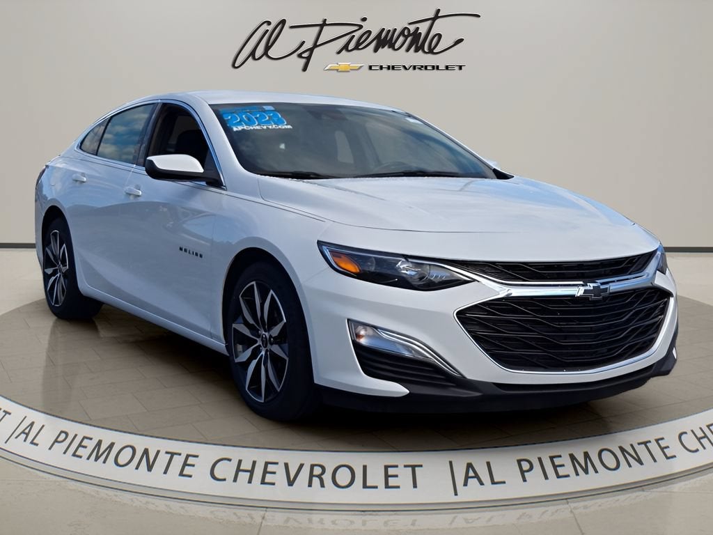 2023 Chevrolet Malibu RS