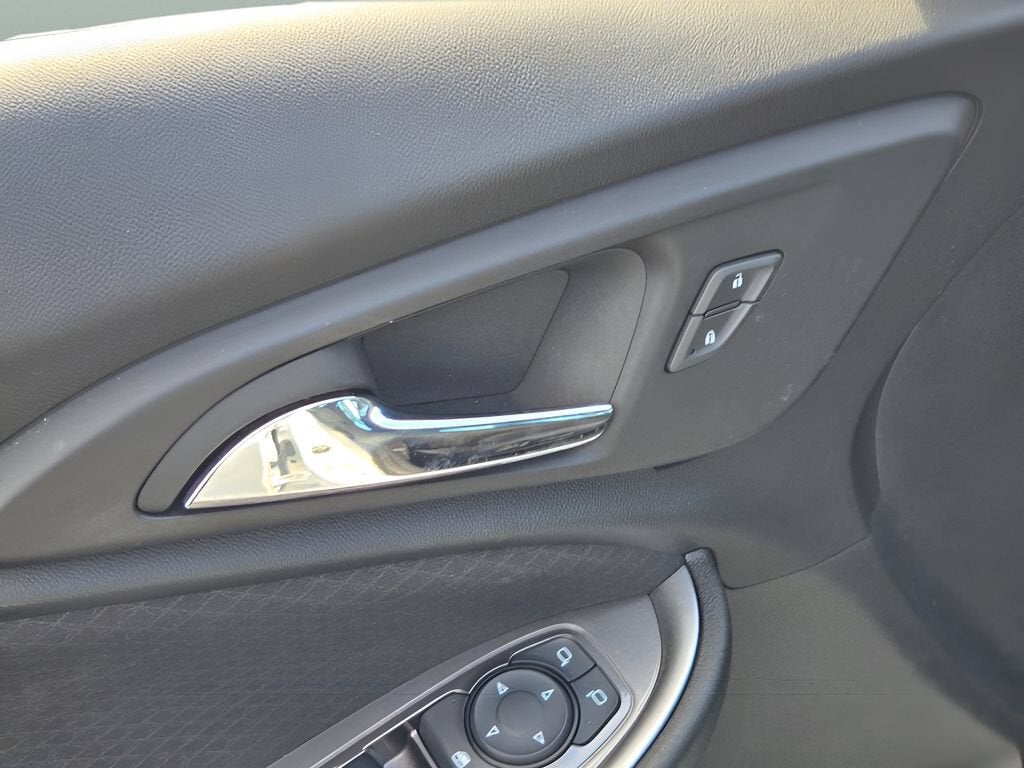 2023 Chevrolet Malibu RS