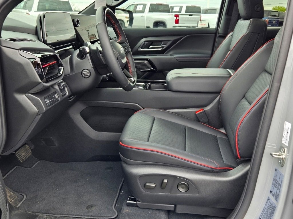 2025 Chevrolet Silverado EV RST - Max Range