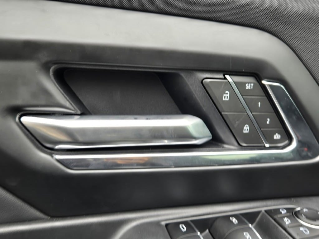 2025 Chevrolet Silverado EV RST - Max Range