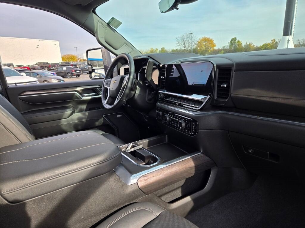 2025 Chevrolet Silverado 2500 HD LTZ