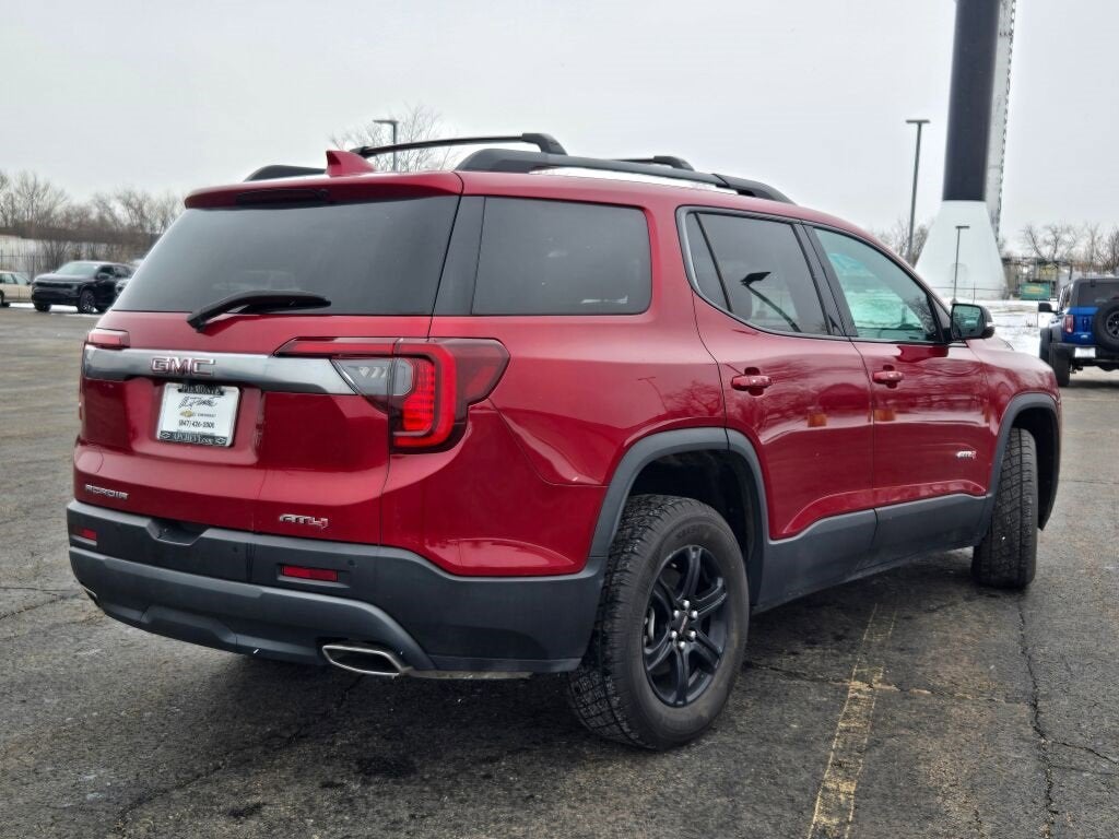 2021 GMC Acadia AT4