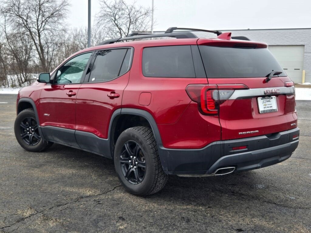 2021 GMC Acadia AT4