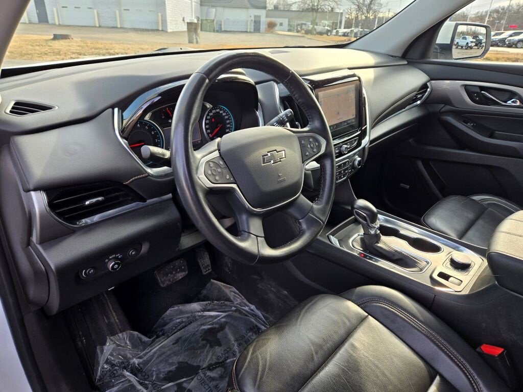 2021 Chevrolet Traverse RS