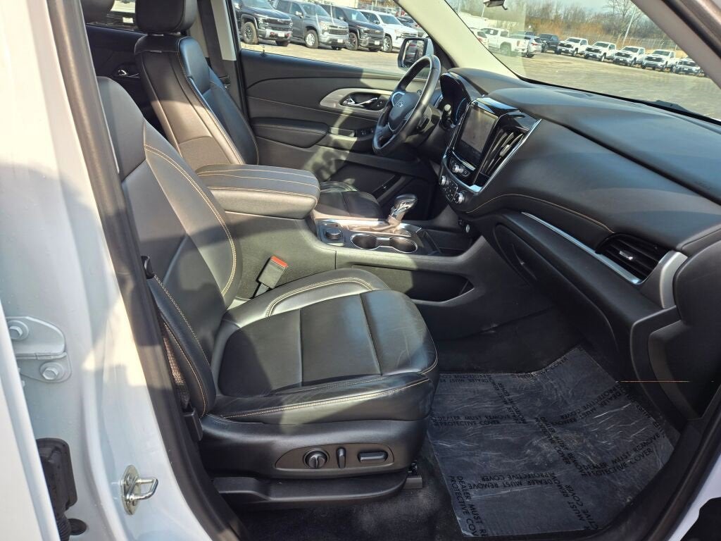 2021 Chevrolet Traverse RS