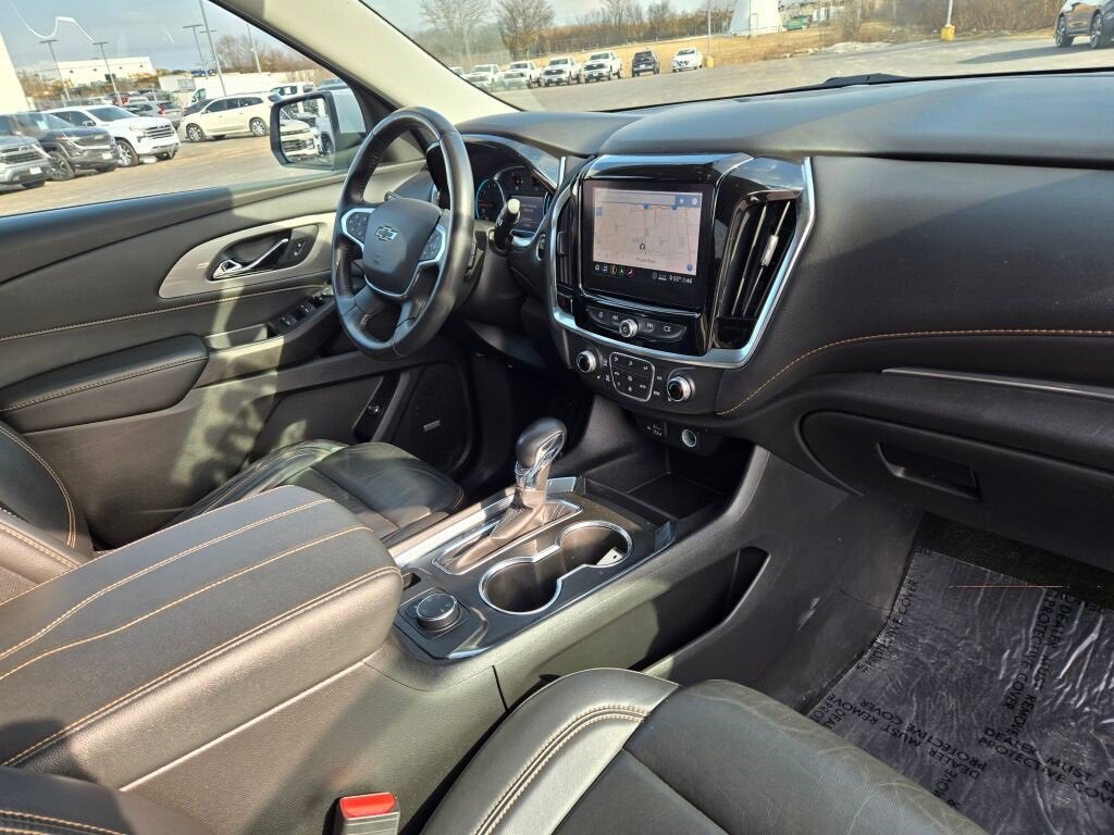 2021 Chevrolet Traverse RS