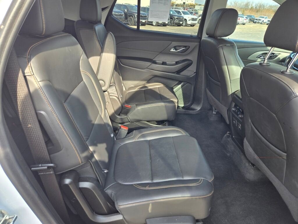 2021 Chevrolet Traverse RS