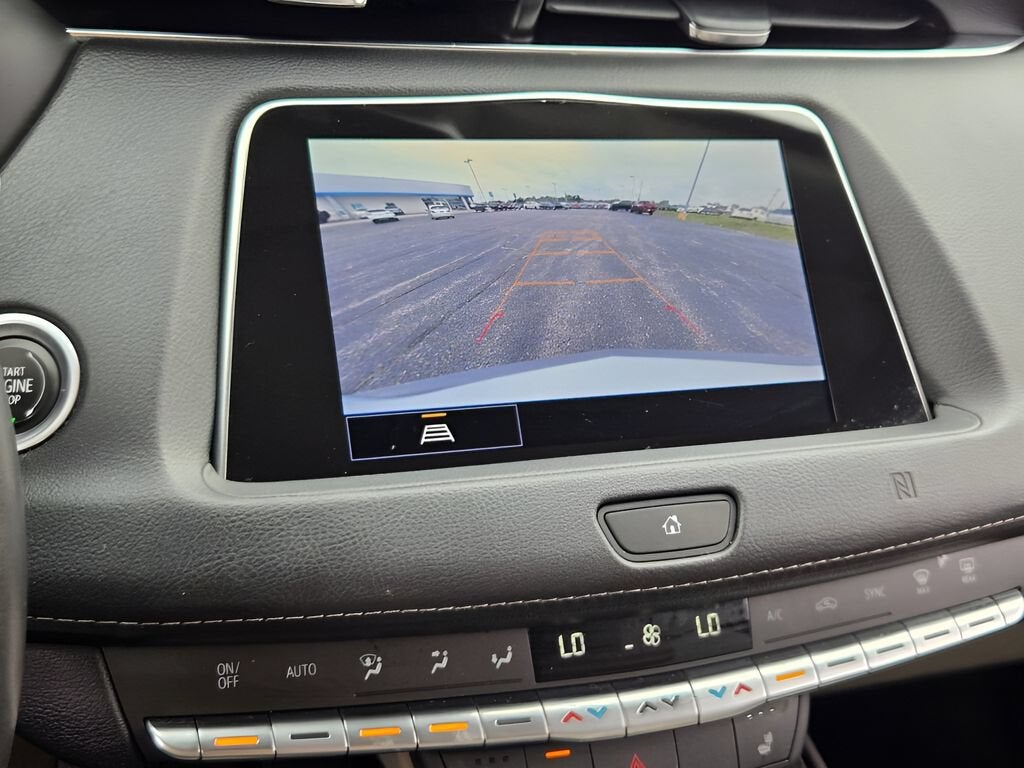 2021 Cadillac XT4 AWD Luxury