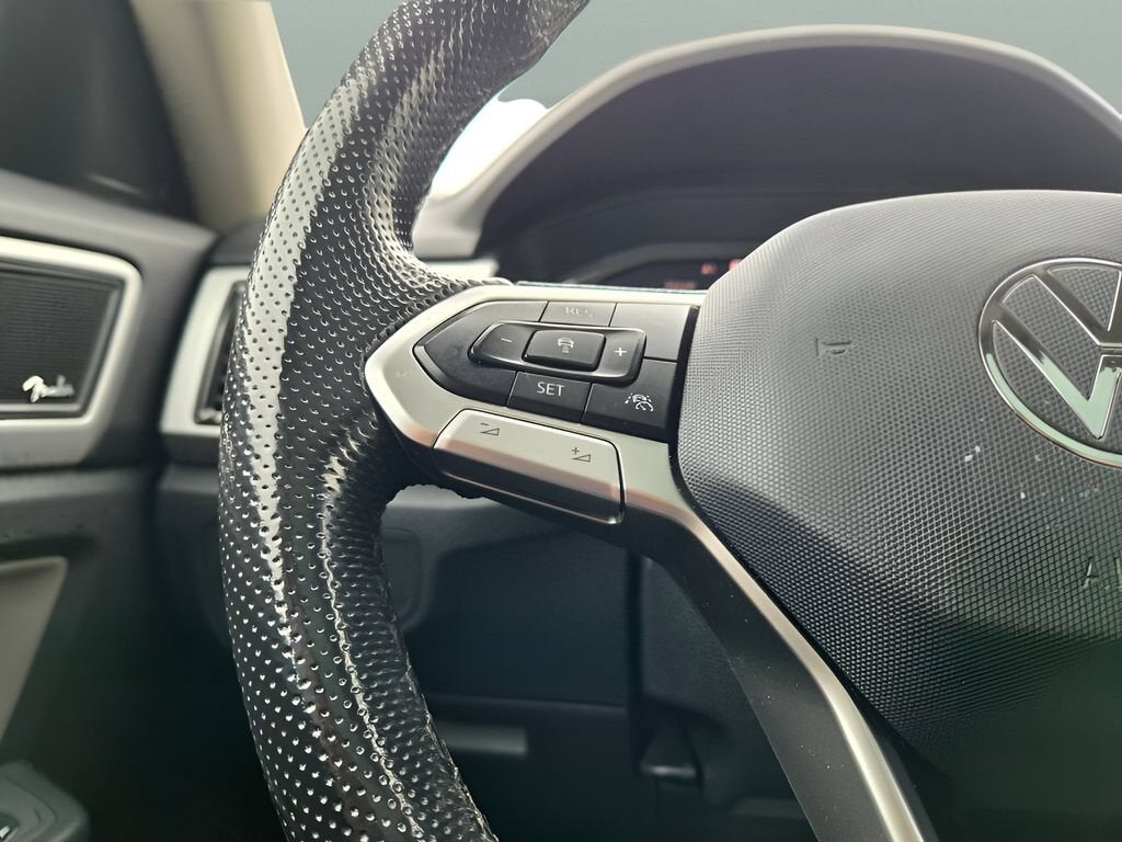 2022 Volkswagen Atlas 3.6L V6 SEL Premium R-Line