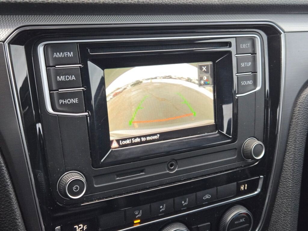 2016 Volkswagen Passat 1.8T R-Line