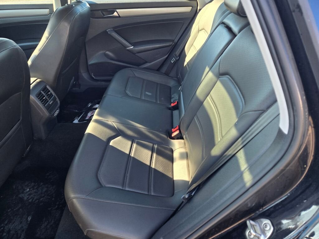 2021 Volkswagen Passat 2.0T SE