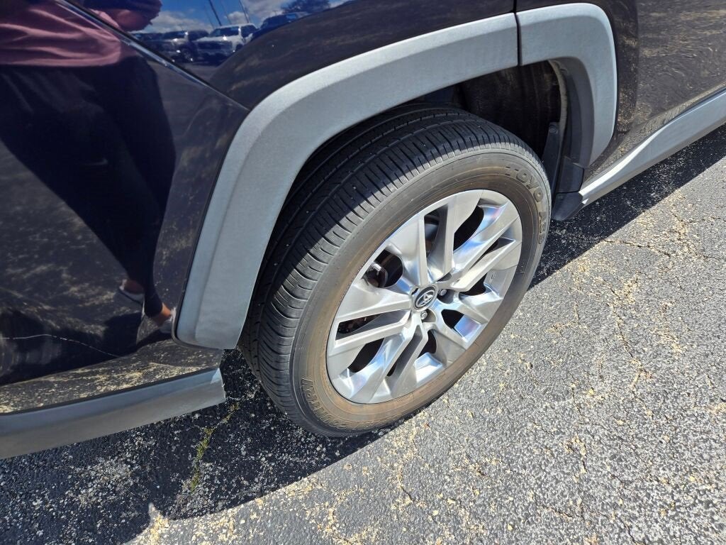 2020 Toyota RAV4 XLE Premium