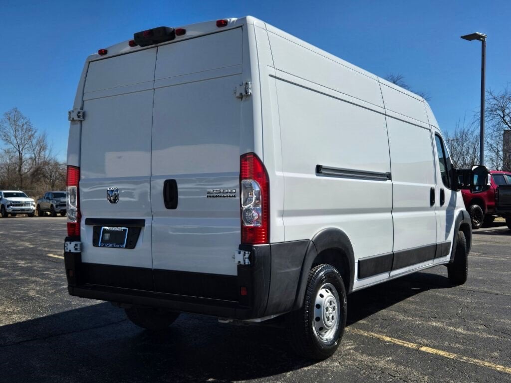 2023 RAM ProMaster Cargo Van 2500 HIGH ROOF 15