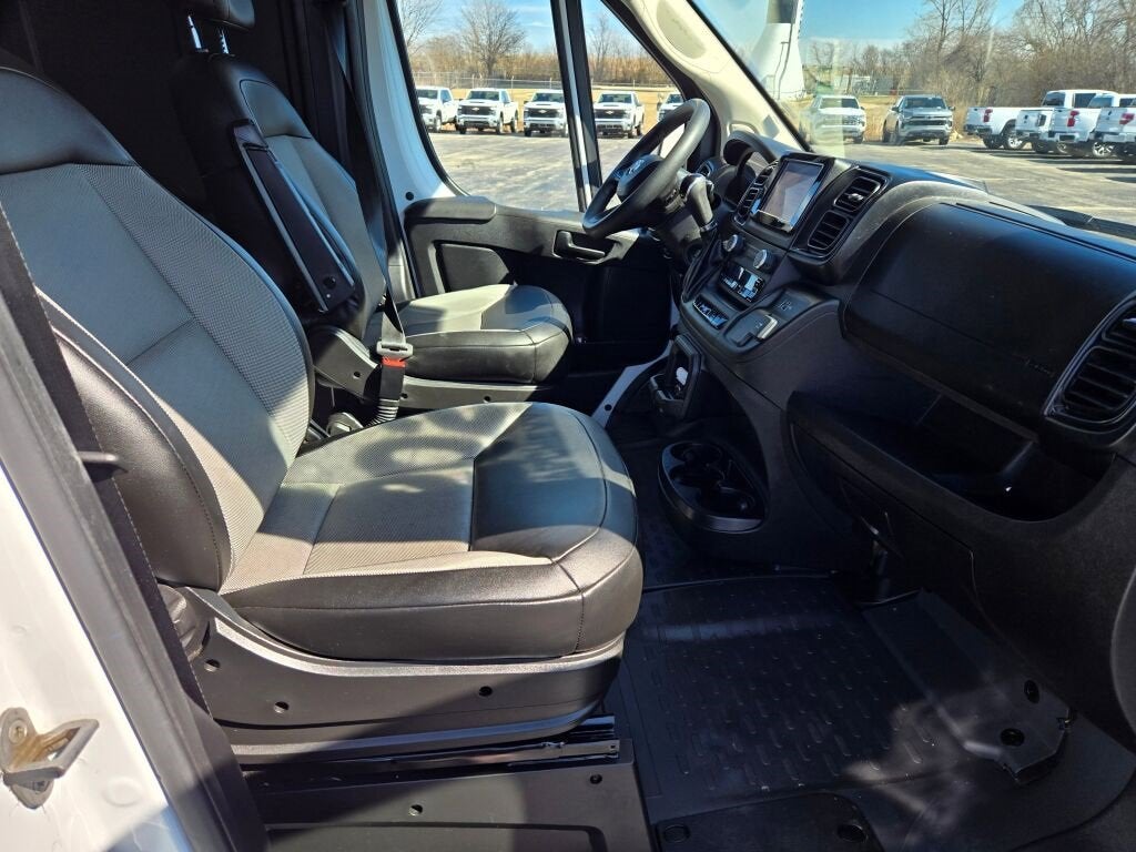 2023 RAM ProMaster Cargo Van 2500 HIGH ROOF 15
