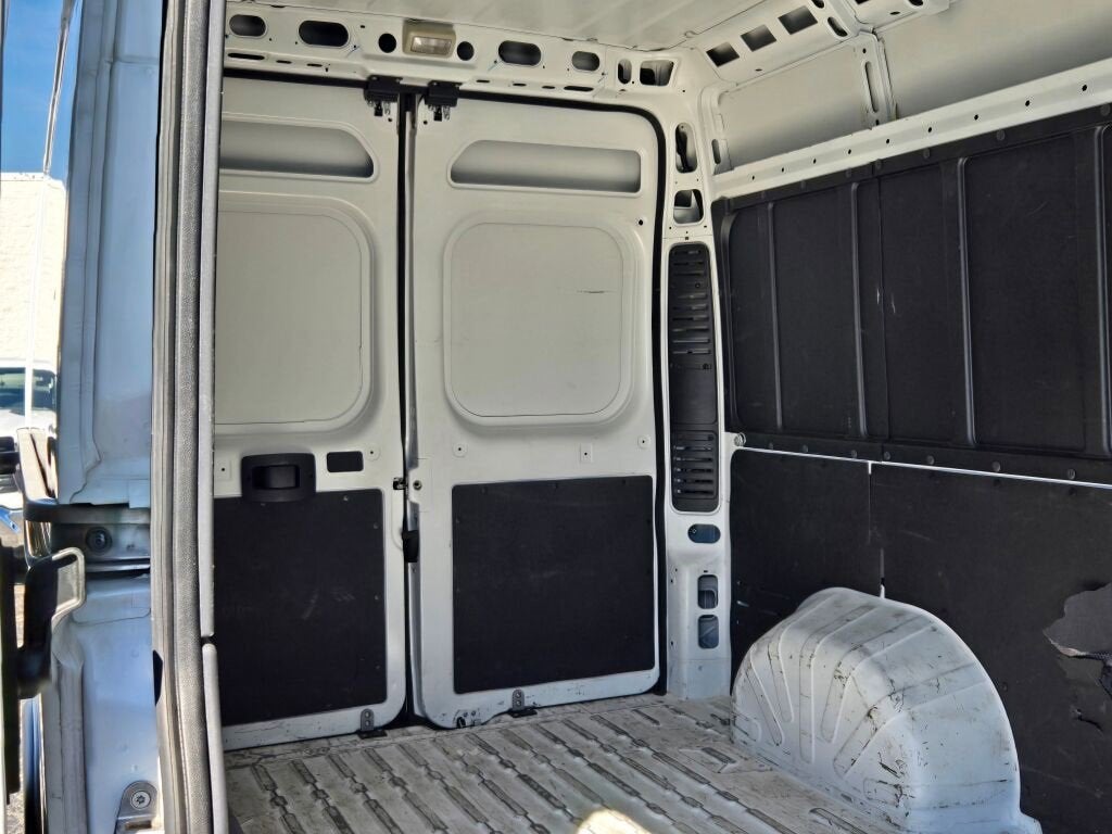 2023 RAM ProMaster Cargo Van 2500 HIGH ROOF 15