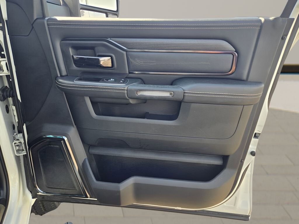 2023 RAM 2500 Limited Crew Cab 4x4 6'4" Box
