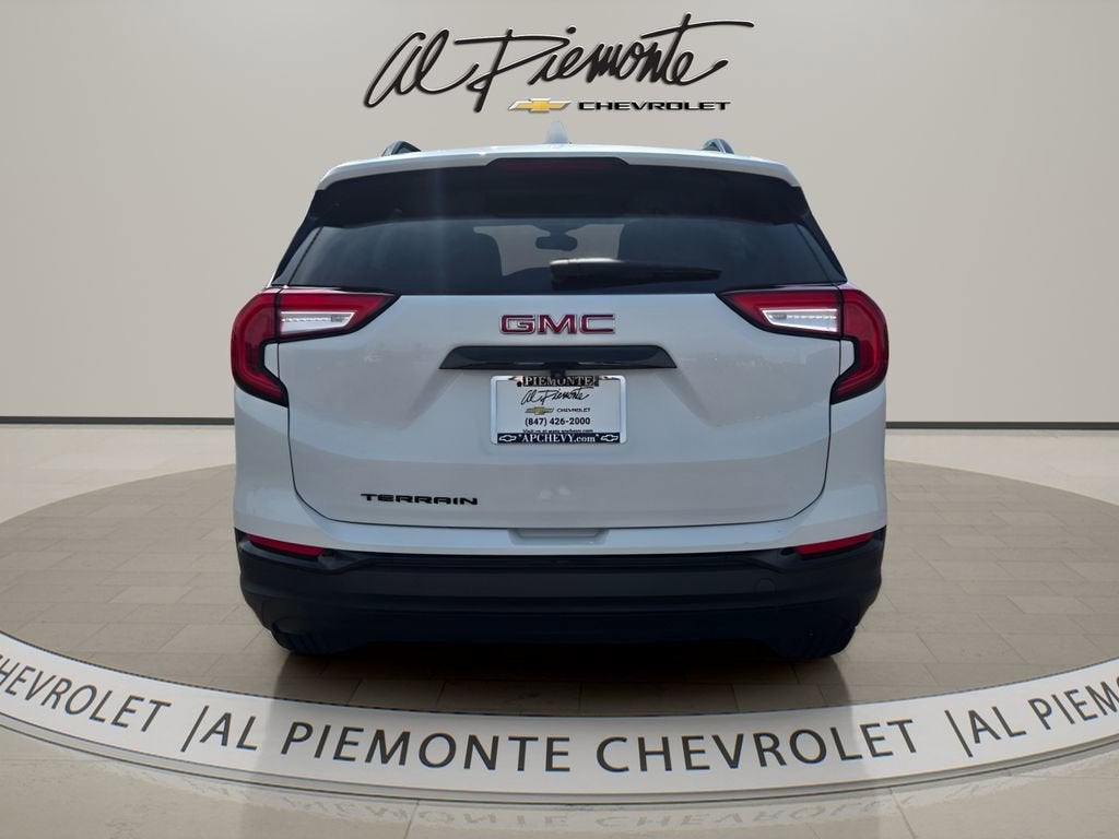 2023 GMC Terrain SLT