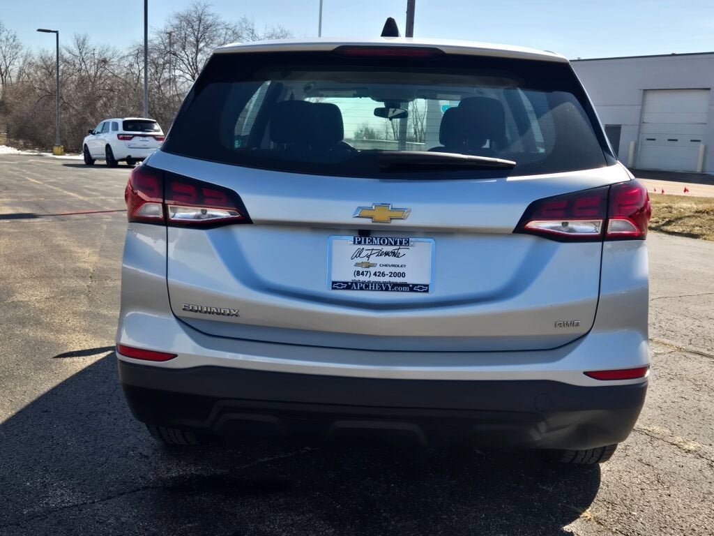 2022 Chevrolet Equinox LS