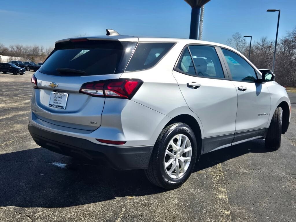 2022 Chevrolet Equinox LS
