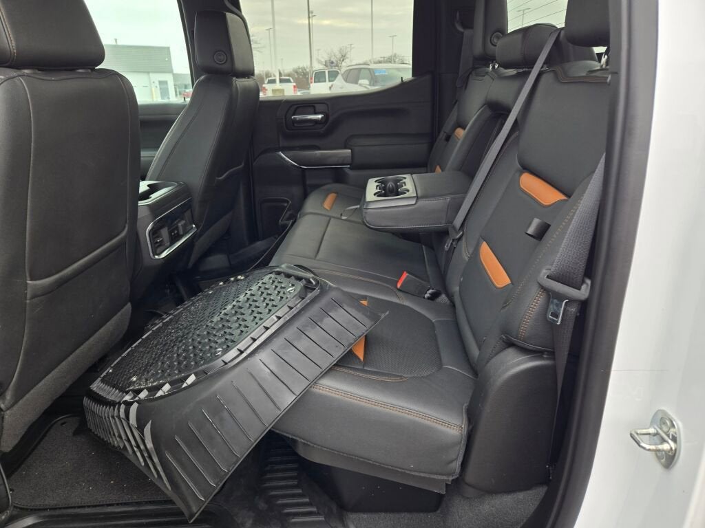 2022 GMC Sierra 1500 Limited AT4