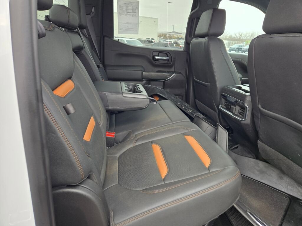 2022 GMC Sierra 1500 Limited AT4