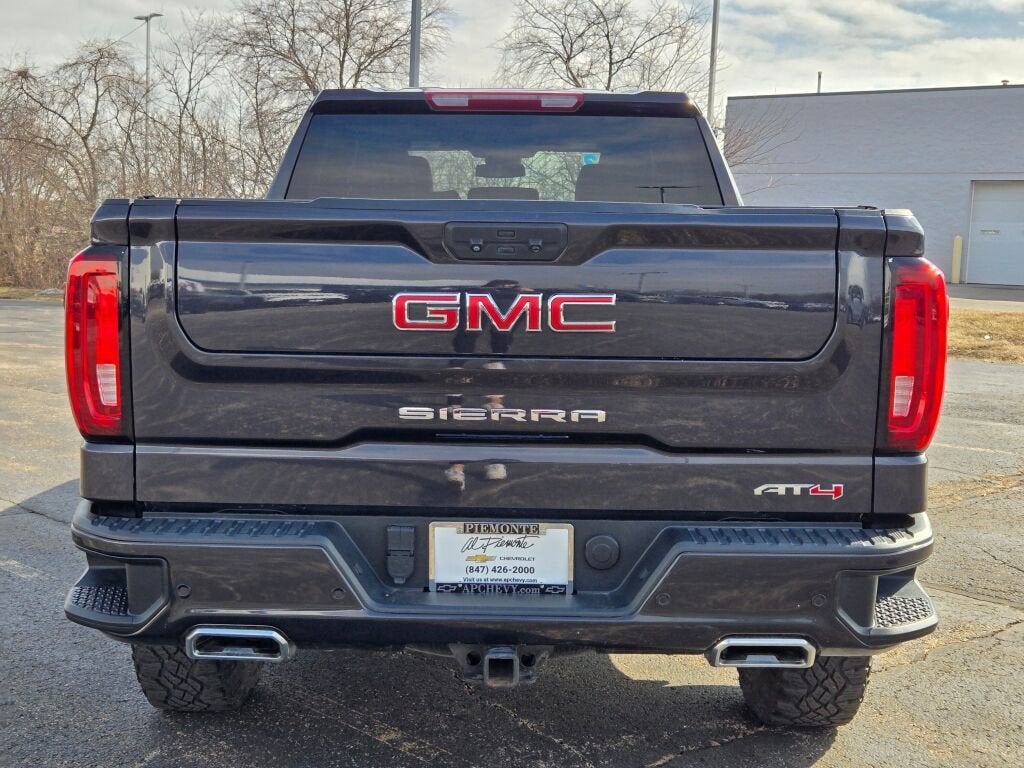 2022 GMC Sierra 1500 AT4