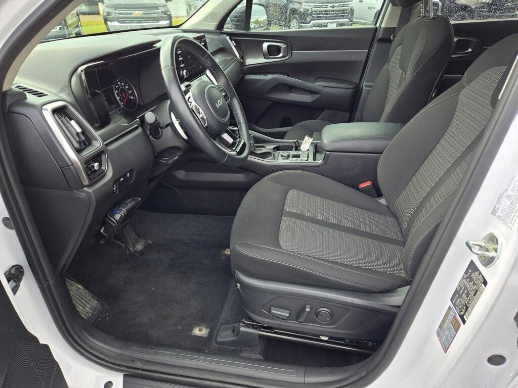 2023 Kia Sorento X-Line EX