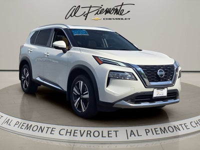 2021 Nissan Rogue Platinum FWD