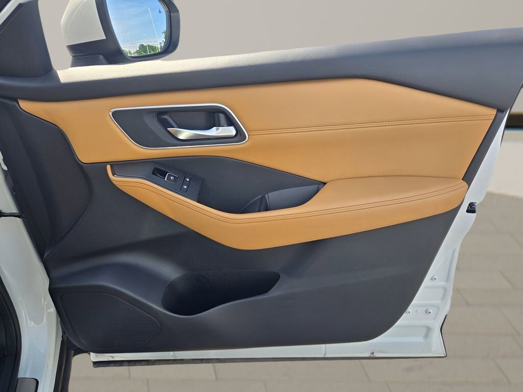 2021 Nissan Rogue Platinum FWD