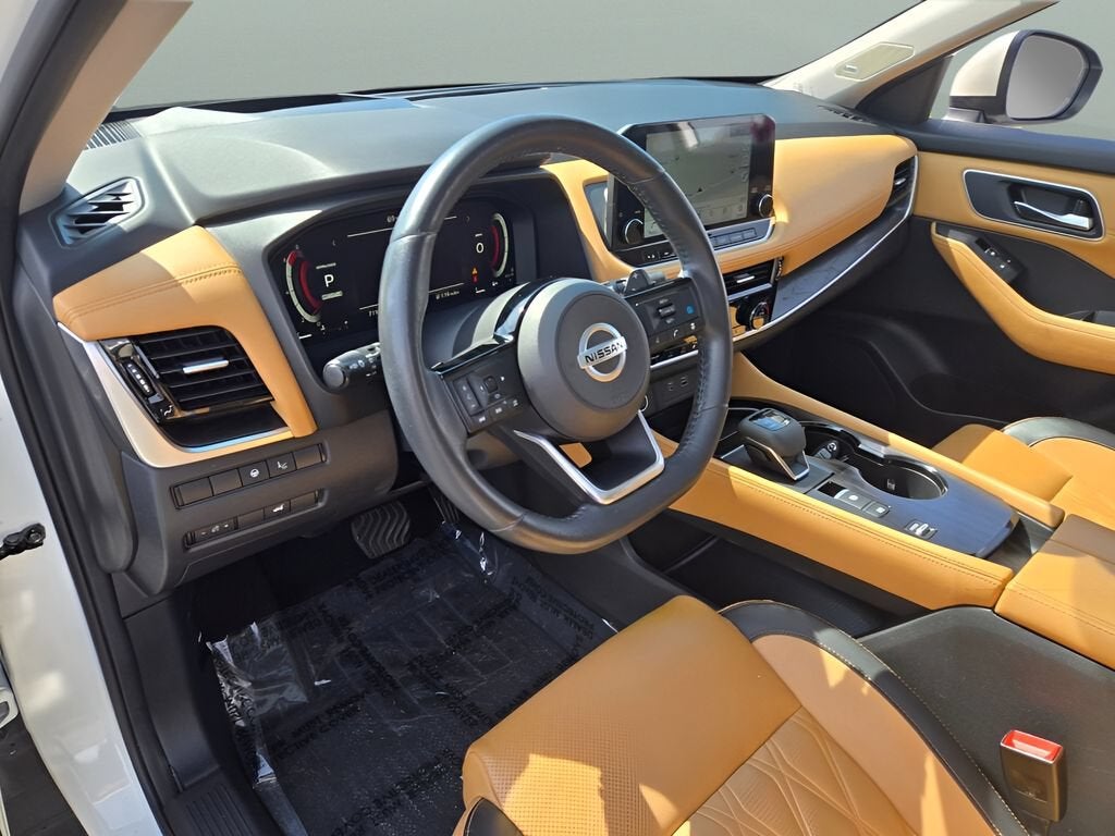 2021 Nissan Rogue Platinum FWD