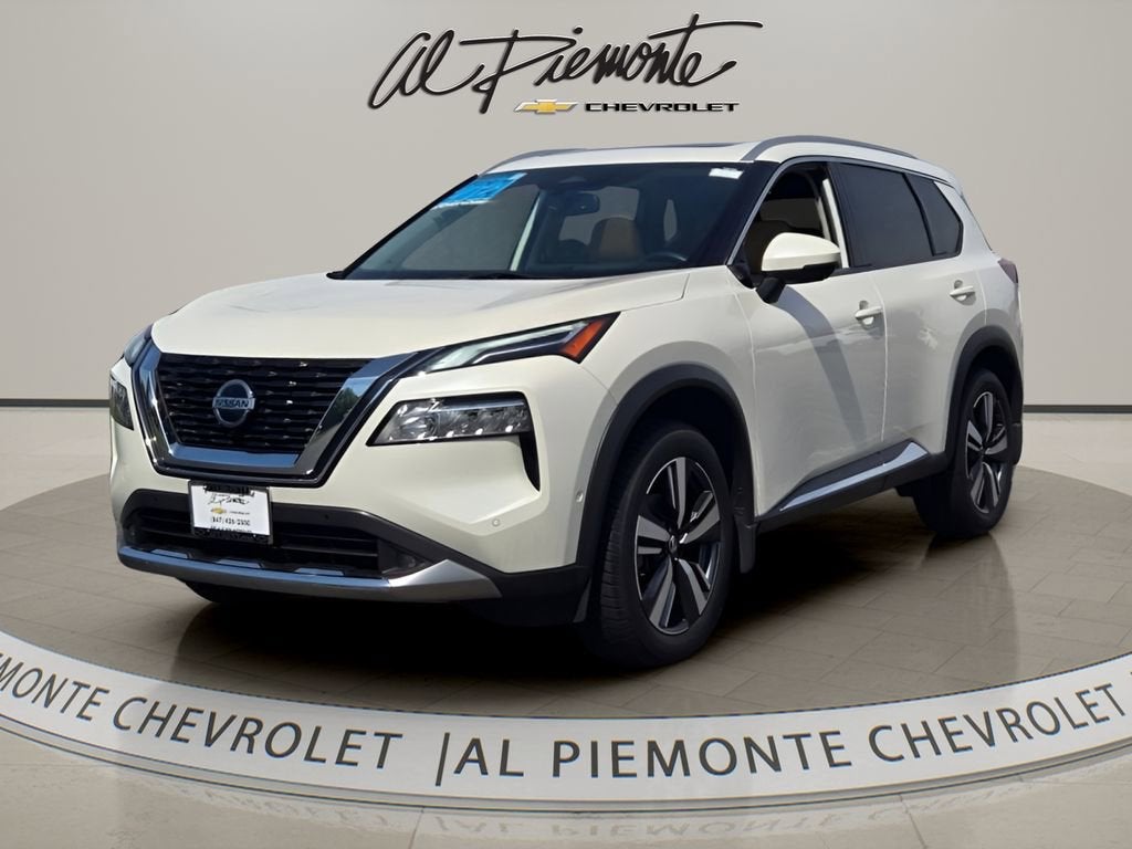 2021 Nissan Rogue Platinum FWD