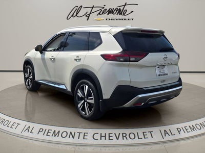 2021 Nissan Rogue Platinum FWD
