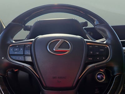 2019 Lexus ES 300h Luxury